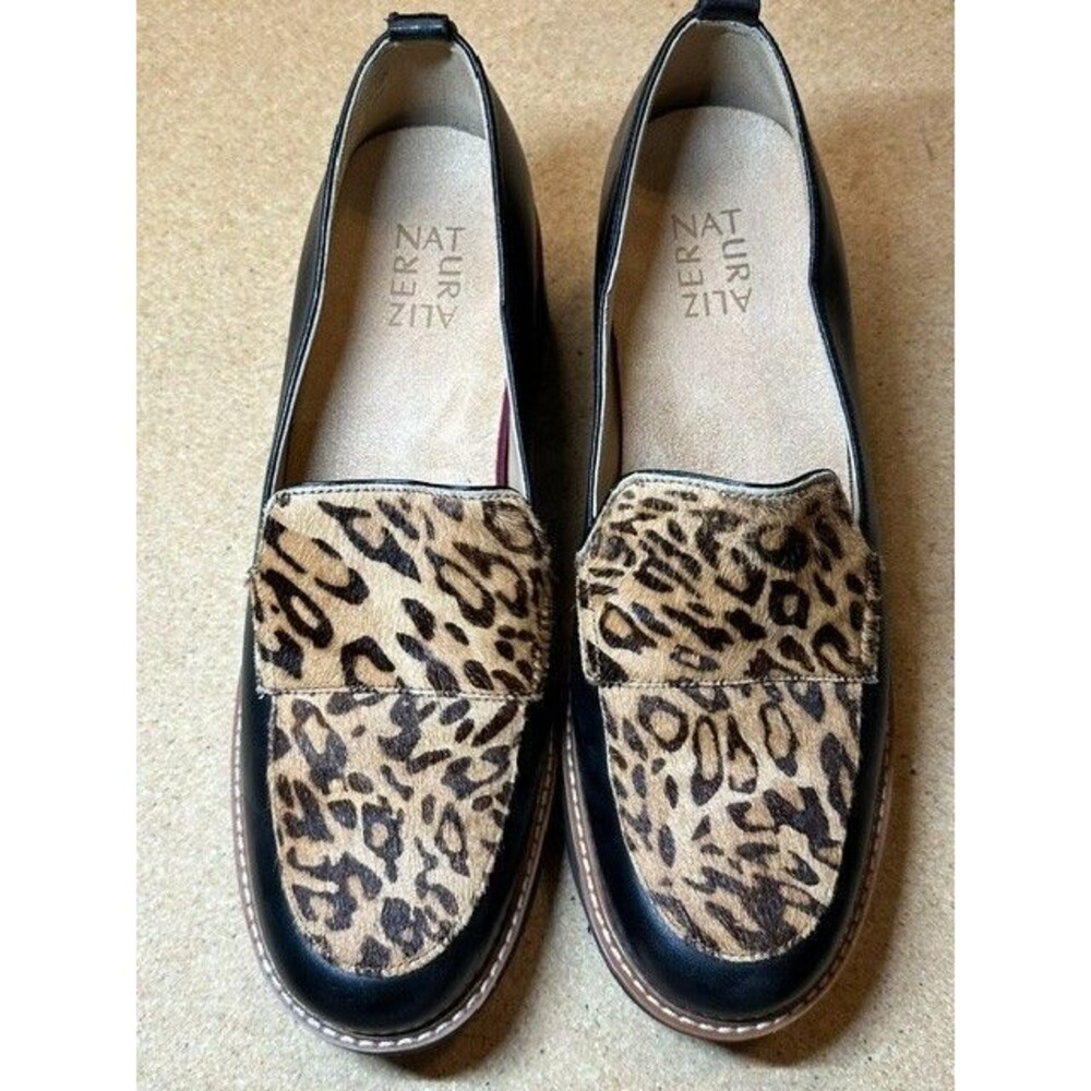 Naturalizer Darry Black Leather Leopard Calf Hair Lug Sole Loafer Sz 9.5M